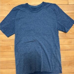 Lululemon Metal vent tech, short sleeve shirt